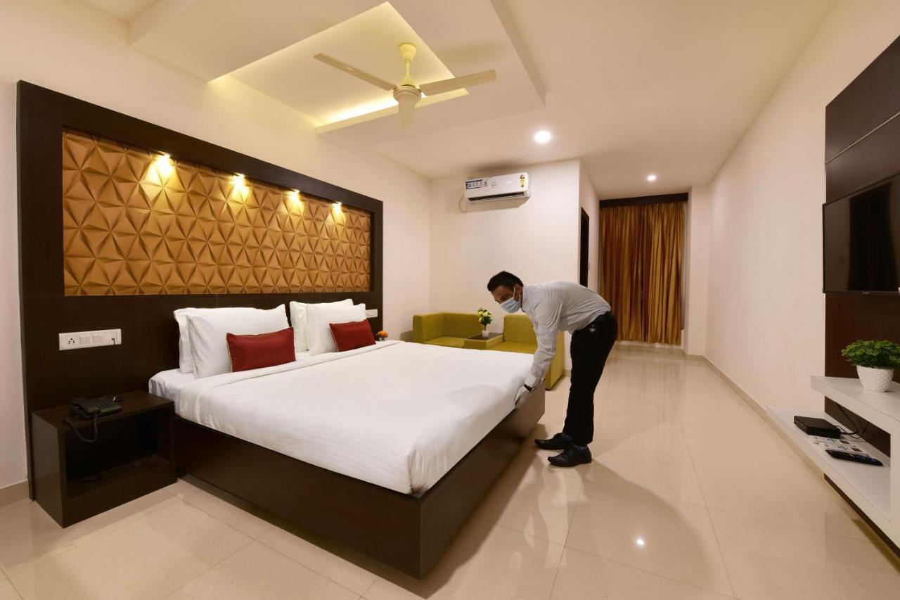 Hotel Bv Colours By Rivido, Begur Main Road Bangalore Luaran gambar