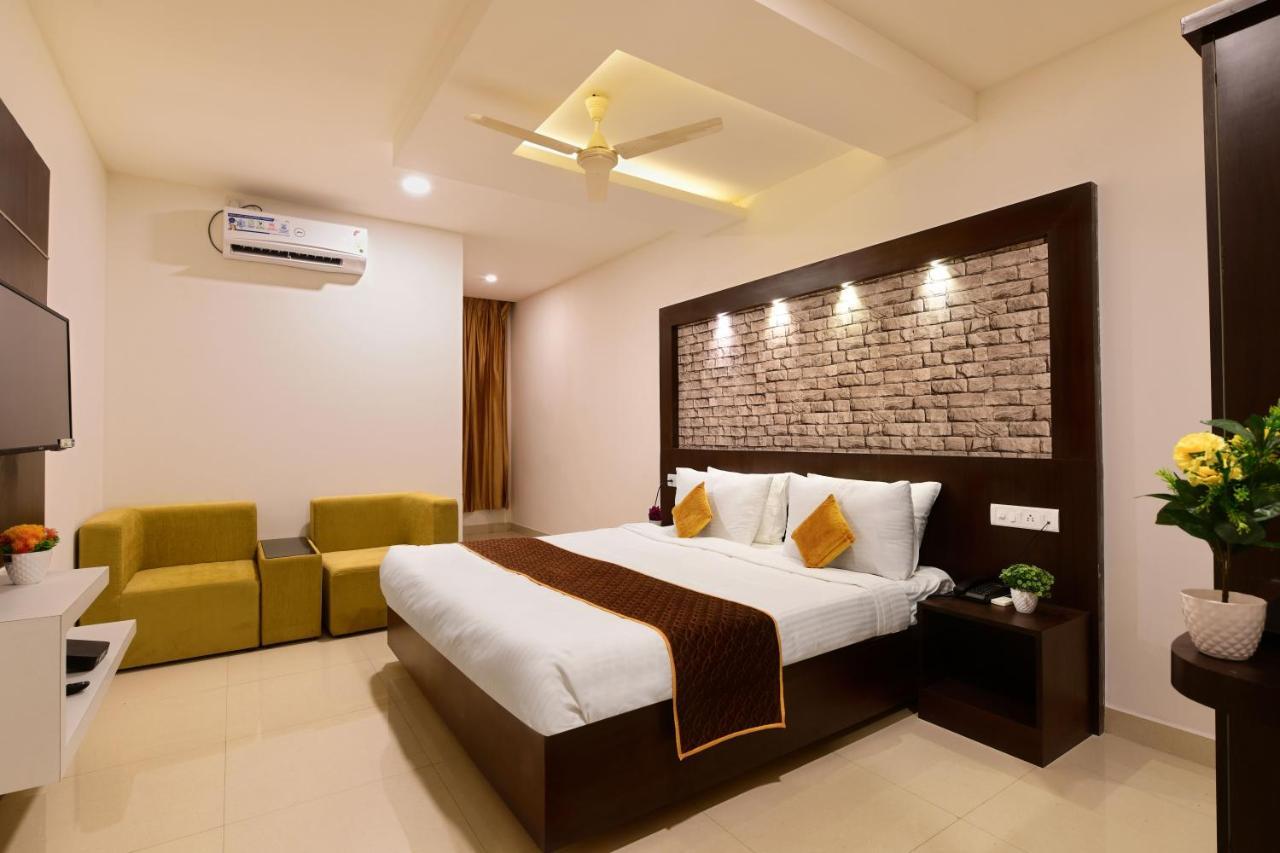 Hotel Bv Colours By Rivido, Begur Main Road Bangalore Luaran gambar